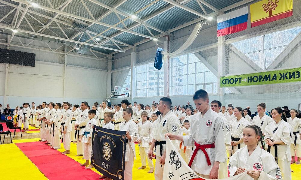 В Чебоксарах прошли Всероссийские соревнования по всестилевому каратэ